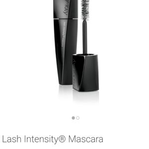 Mary Kay Lash Love Mascara